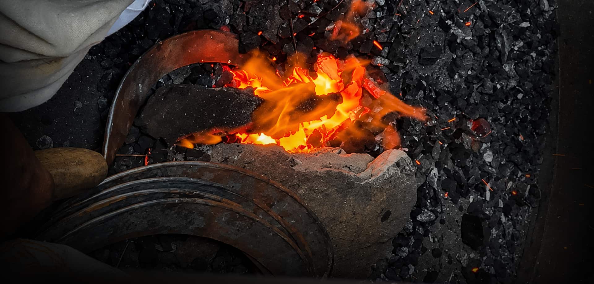 Traditional Iron Tool Makers3 (1)